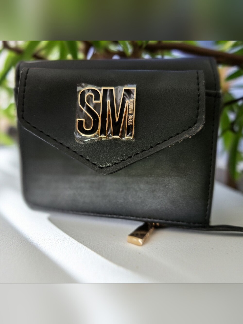 Steve Madden Black Wallet with Gold SM Emblem